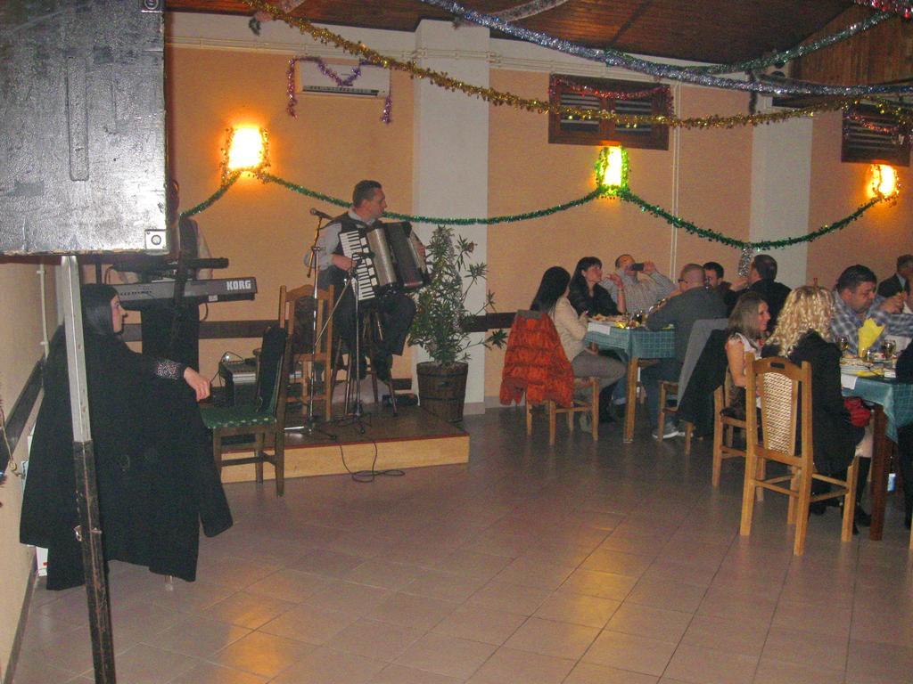 Amfora Rooms Caribrod Dimitrovgrad Eksteriør bilde